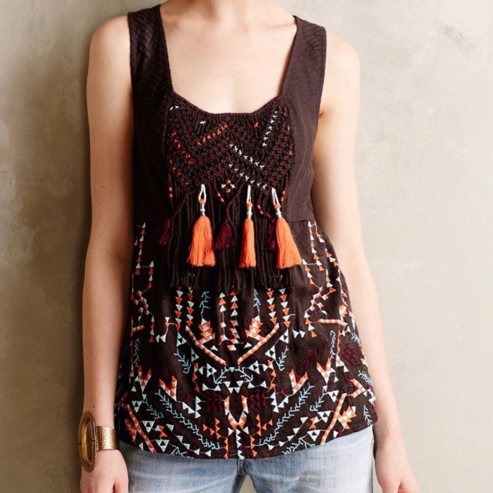 Anthropologie Akemi + Kin embroidered tank